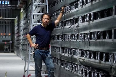 Advanced UK mining farm with expansive energy-efficient mining setups and cooling systems